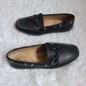 Lands end black loafers size 8 mocassin flats